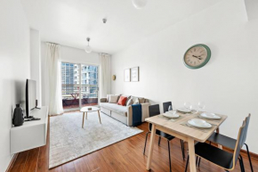 StoneTree - Furnished 1BR in JLT with Lake View